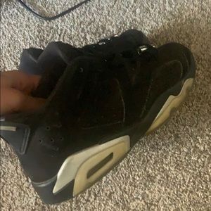 Jordan 6 chrome lows